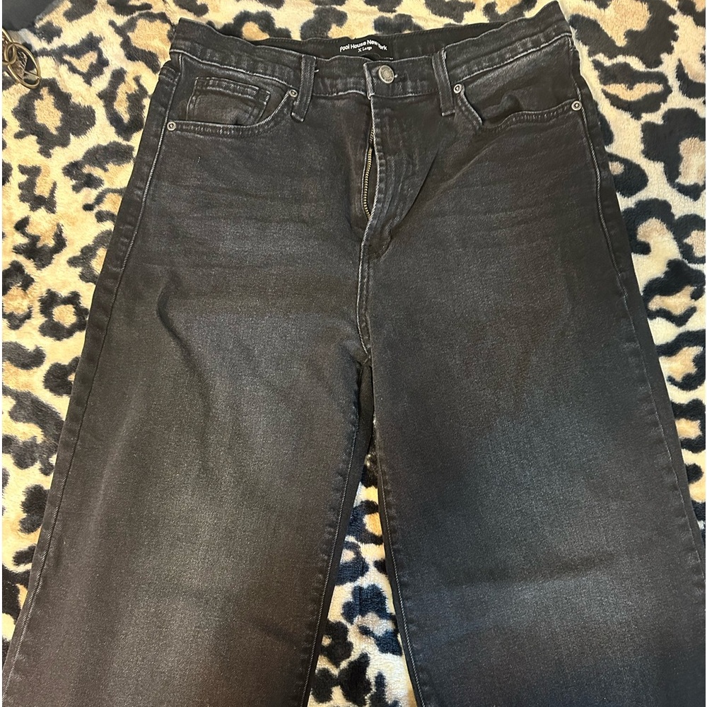 Perfect condition only washed a few times!